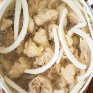 椰子鸡煲